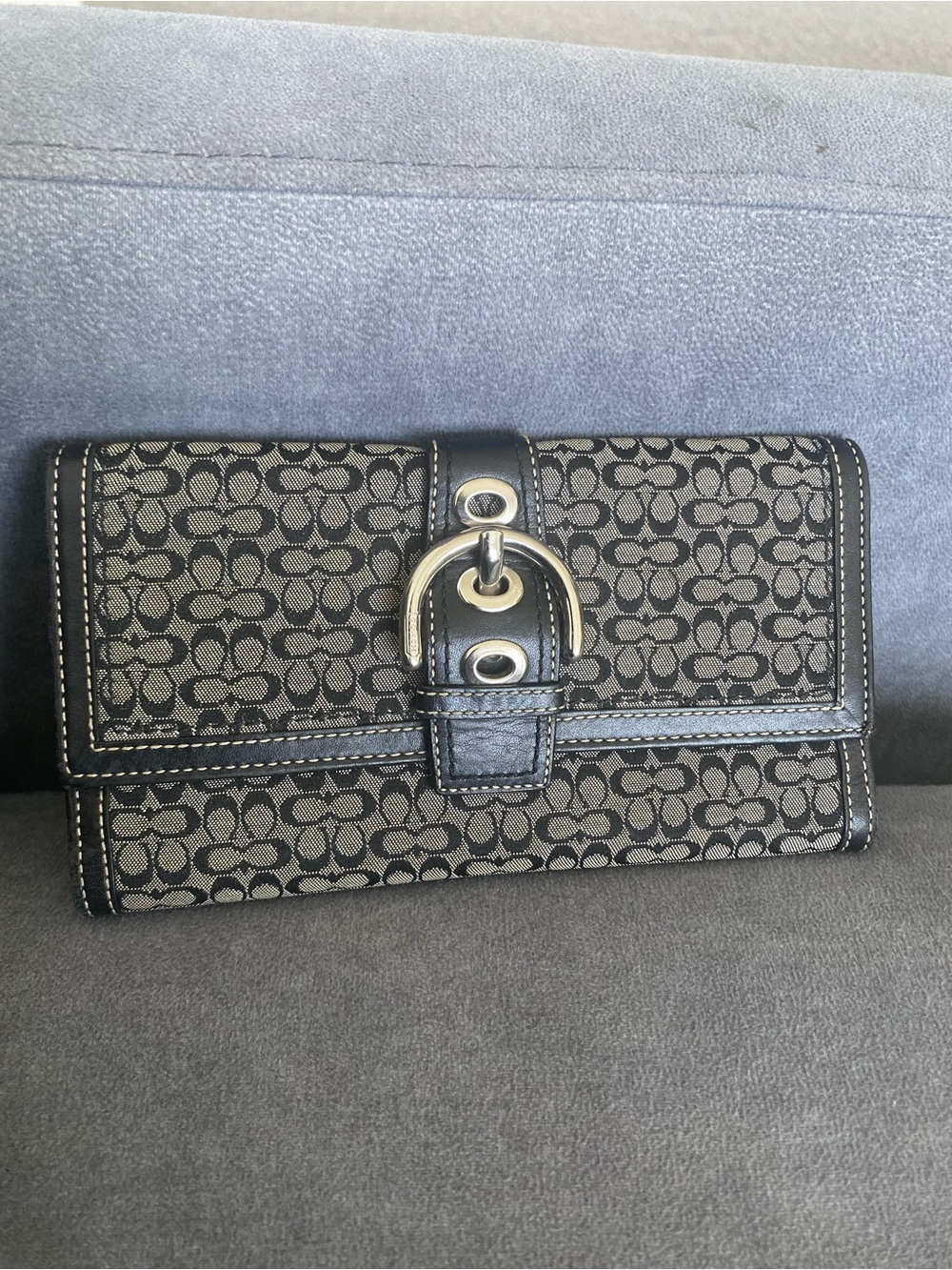 Coach Black and Brown Signature Buckle Continental Wallet